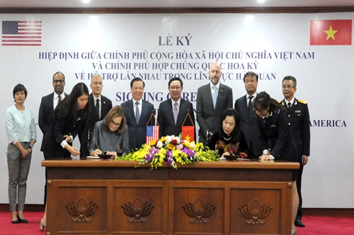 Việt Nam-Hoa Kỳ ký kết hỗ trợ lẫn nhau trong lĩnh vực hải quan